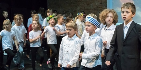 Powiększ grafikę: fotorelacja-z-pasowania-na-ucznia-14-pazdziernika-2025r-647723.jpg