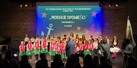 Powiększ grafikę: fotorelacja-z-pasowania-na-ucznia-14-pazdziernika-2025r-647752.jpg