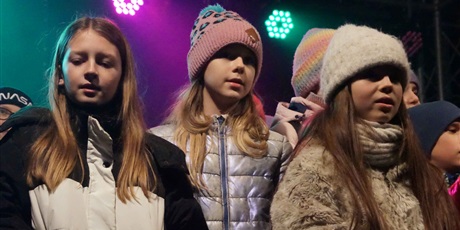 Powiększ grafikę: gwiazdka-orunska-fotorelacja-665317.jpg