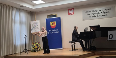 Powiększ grafikę: ix-kujawsko-pomorski-konkurs-fletowy-690238.jpg