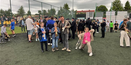 Powiększ grafikę: wyroznienia-dla-antoniego-dobrowolskiego-oraz-karola-zydzianowskiego-podczas-x-miedzynarodowego-konkursu-maly-trebacz-w-trabkach-wielkich-624358.jpg