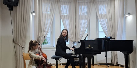 Powiększ grafikę: xvi-makroregionalne-forum-mlodych-wiolonczelistow-684473.jpg